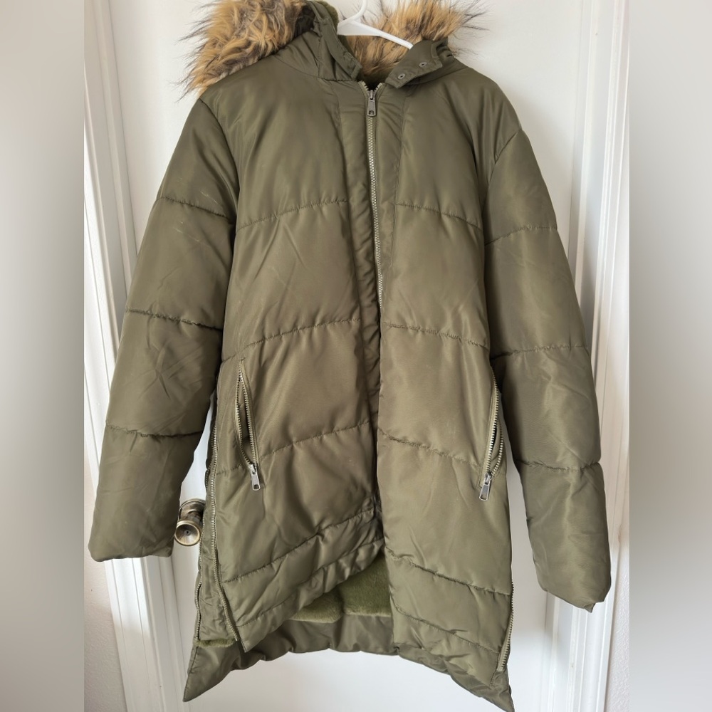 Women’s winter coat, army green